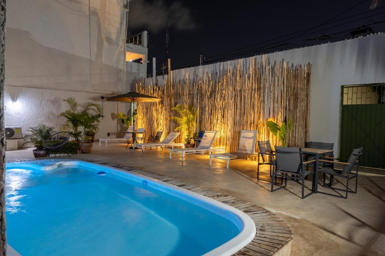Soy Local Cancun Exterior photo